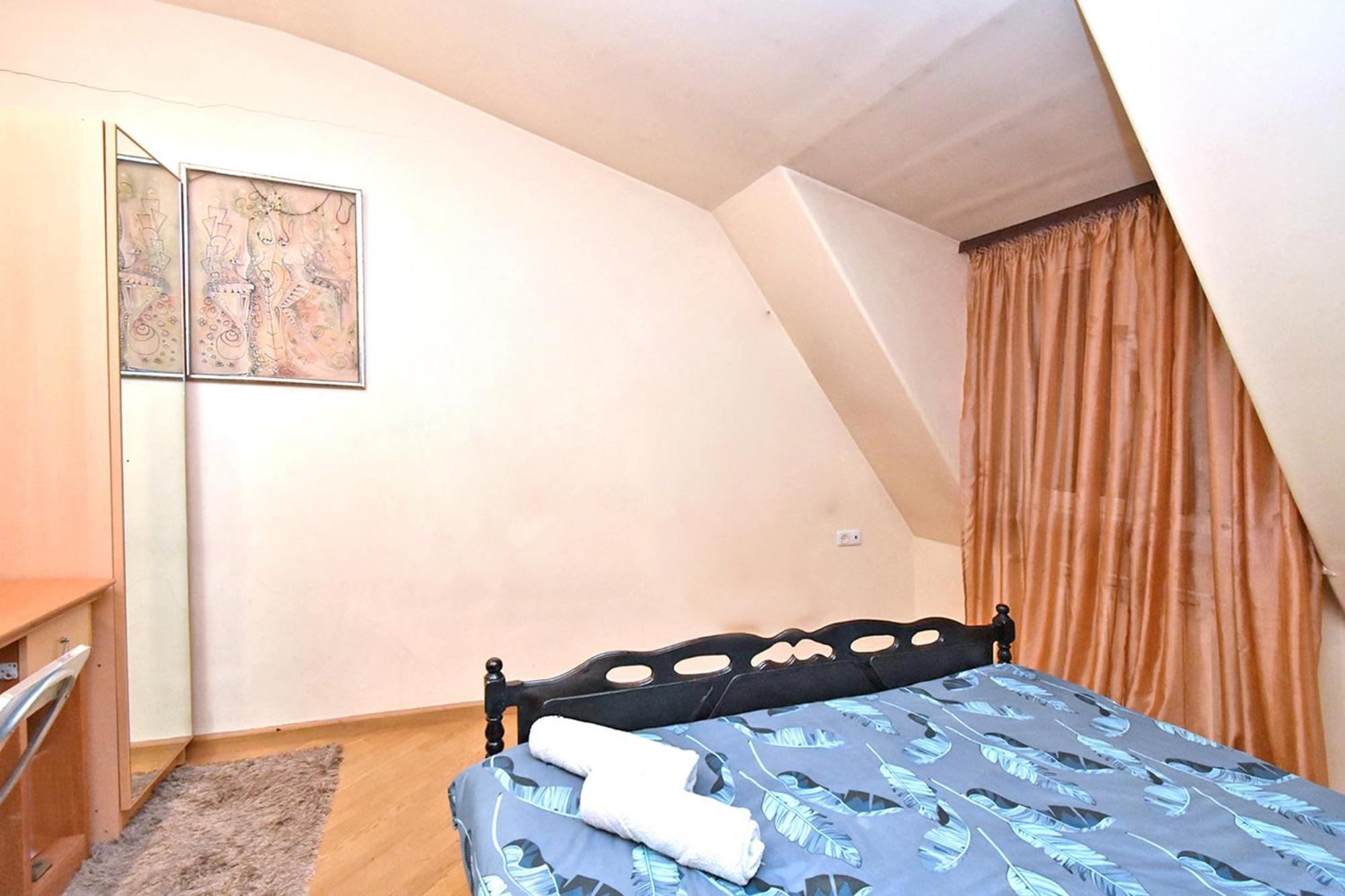 Amigo Guest Hostel เยเรวาน ภายนอก รูปภาพ