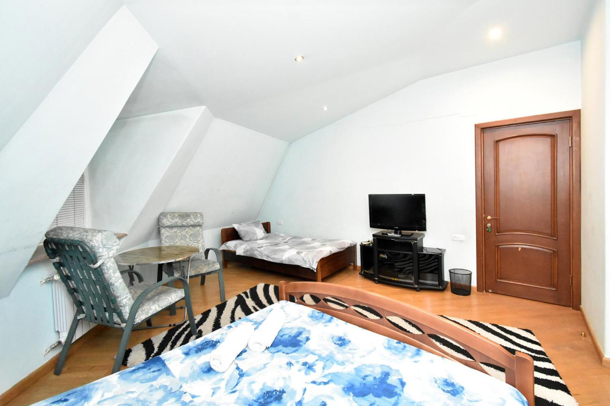 Amigo Guest Hostel เยเรวาน ภายนอก รูปภาพ